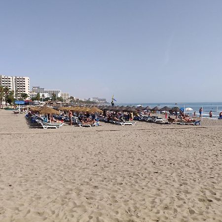 ベナルマデナPuerto Marinaアパートメント エクステリア 写真