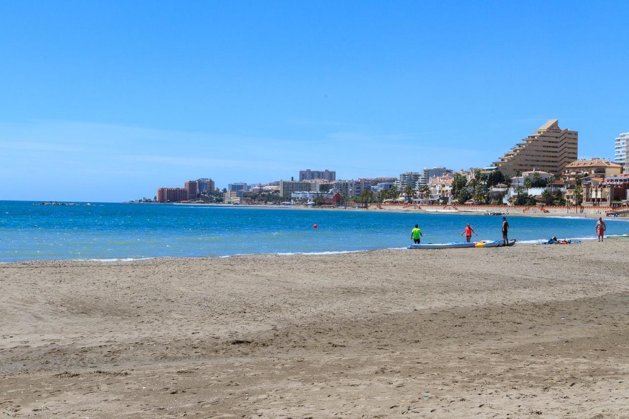 ベナルマデナPuerto Marinaアパートメント エクステリア 写真